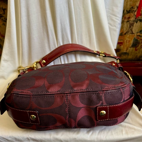 AUTHENTIC COACH SHOULDER BAG - Picture 8 of 10